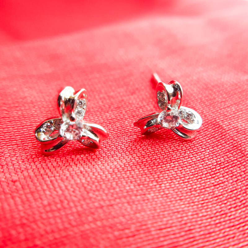 Flower push Back silver minimalist Earrings for women - Image 5