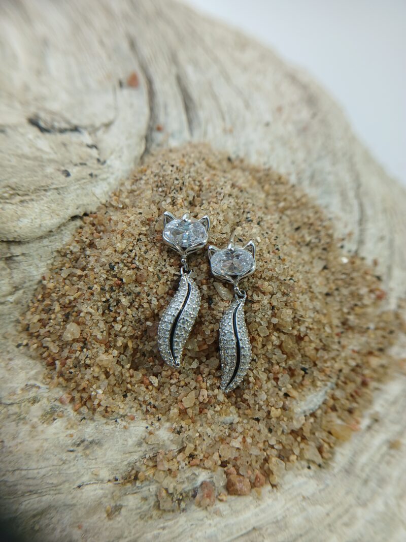 Zodesi Cat Silver Push Back Earring For Women