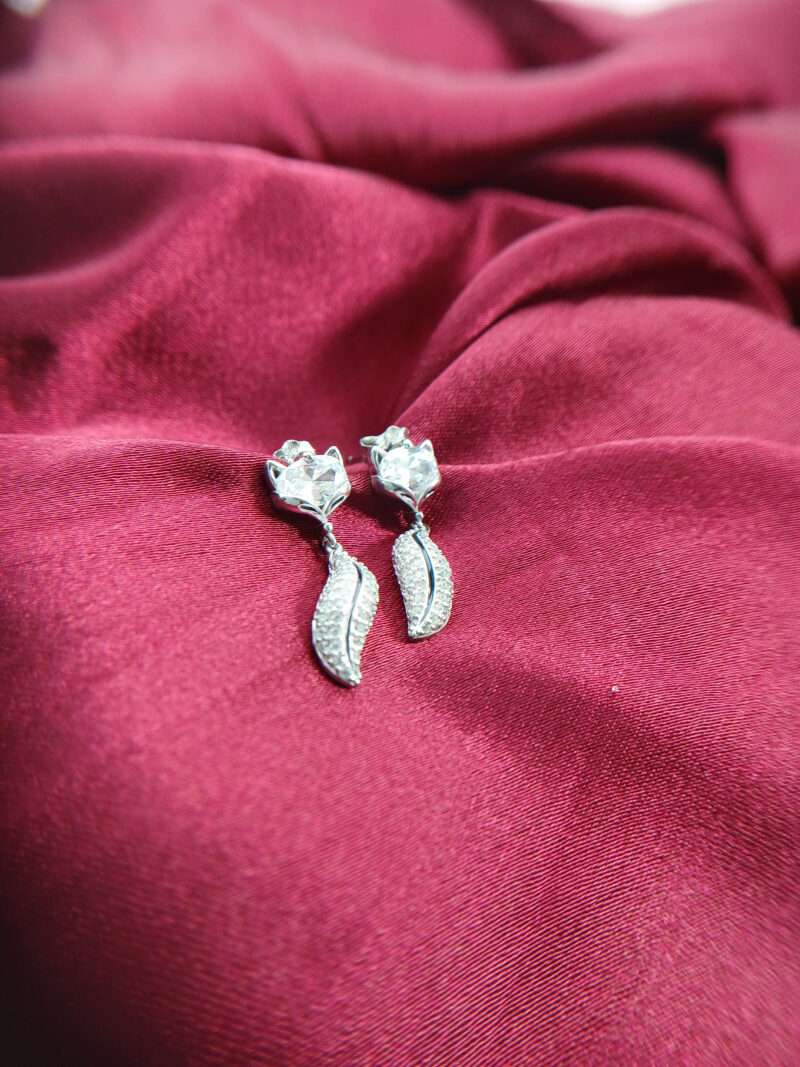 Zodesi Cat Silver Push Back Earring For Women