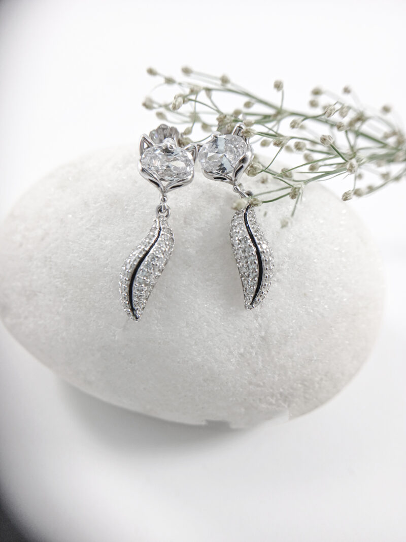 Zodesi Cat Silver Push Back Earring For Women